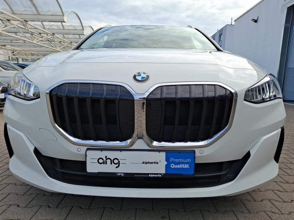 BMW 220 ACTIVE TOURER 2023 г. Белый, пробег 38706 км