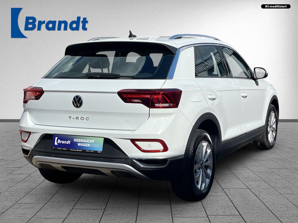 Volkswagen T-Roc 2022 г. Белый, пробег 29300 км