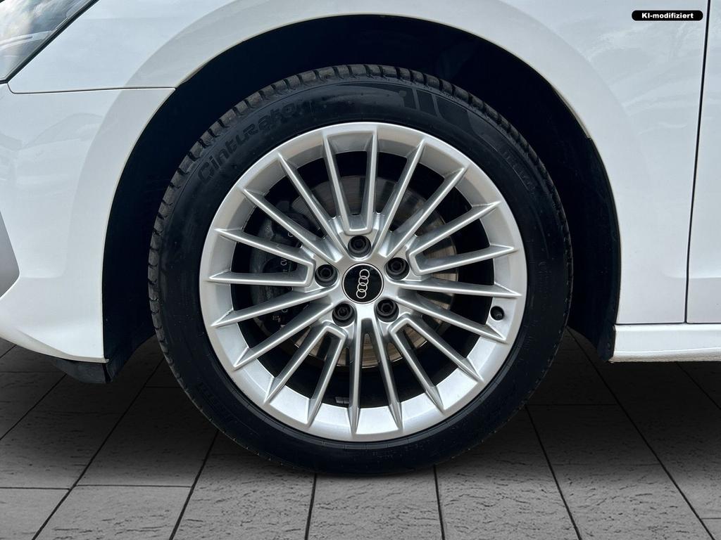 Audi A3 2021 г. Белый, пробег 56340 км
