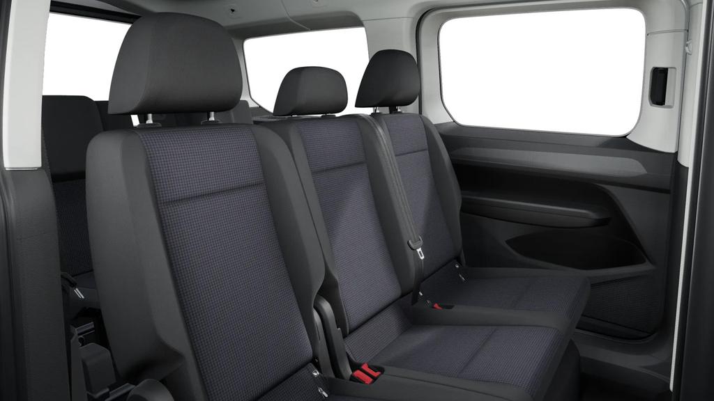 Volkswagen CADDY MAXI 2024 г. Серый, пробег 28880 км