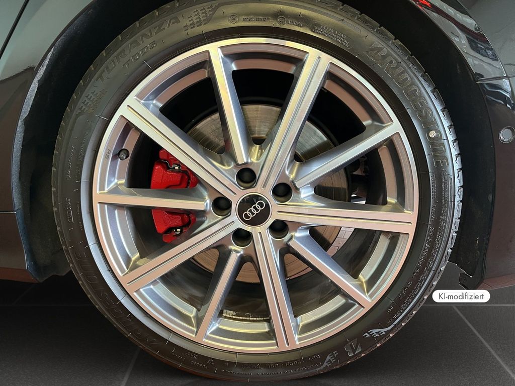 Audi S6 2023 г. Чёрный, пробег 58808 км