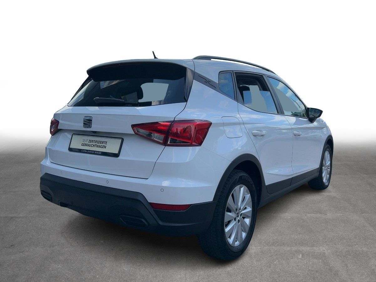 SEAT Arona 2023 г. Белый, пробег 57320 км