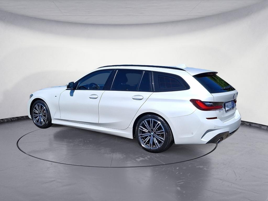 BMW 318 2022 г. Белый, пробег 59914 км