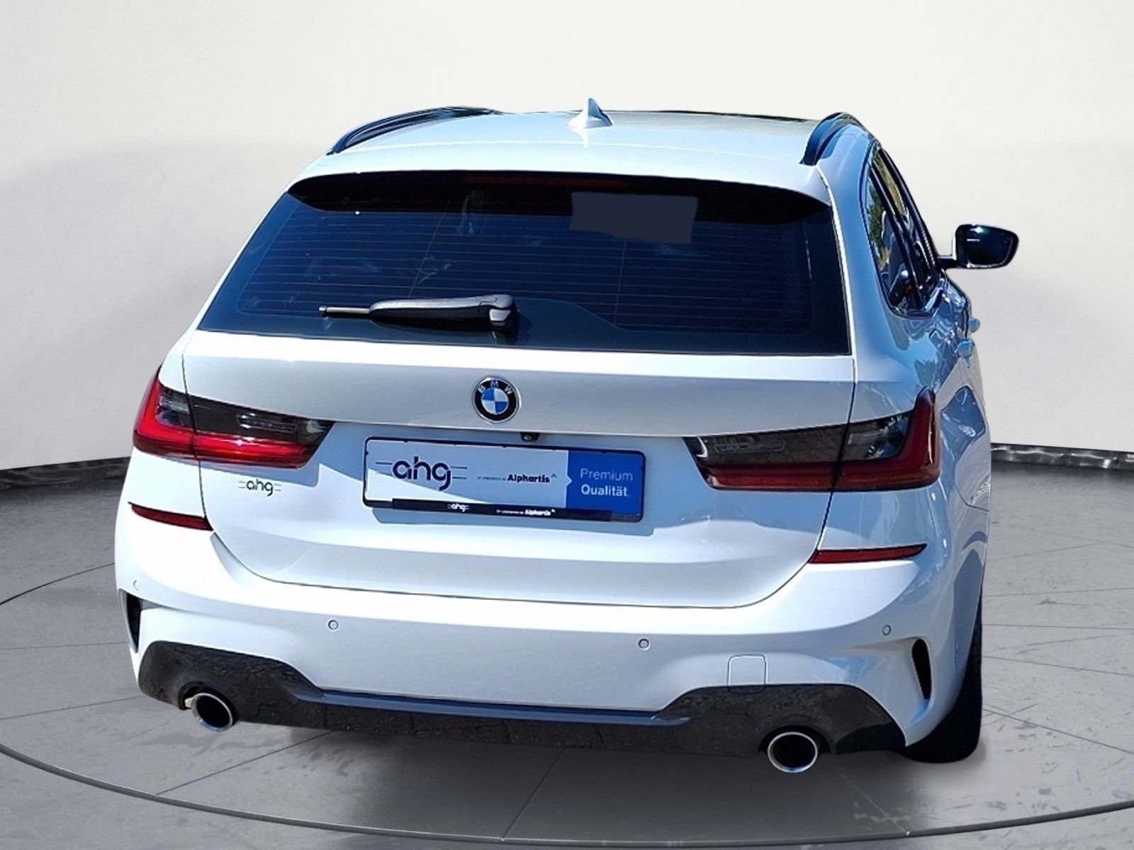 BMW 318 2022 г. Белый, пробег 59914 км