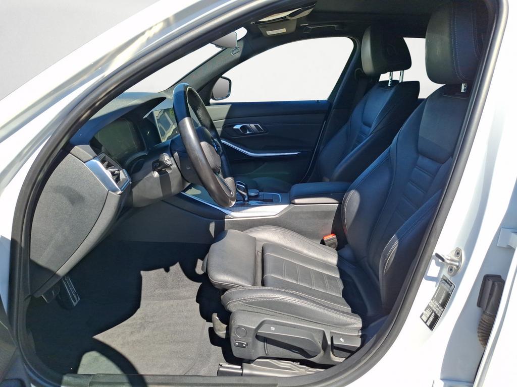 BMW 318 2022 г. Белый, пробег 59914 км