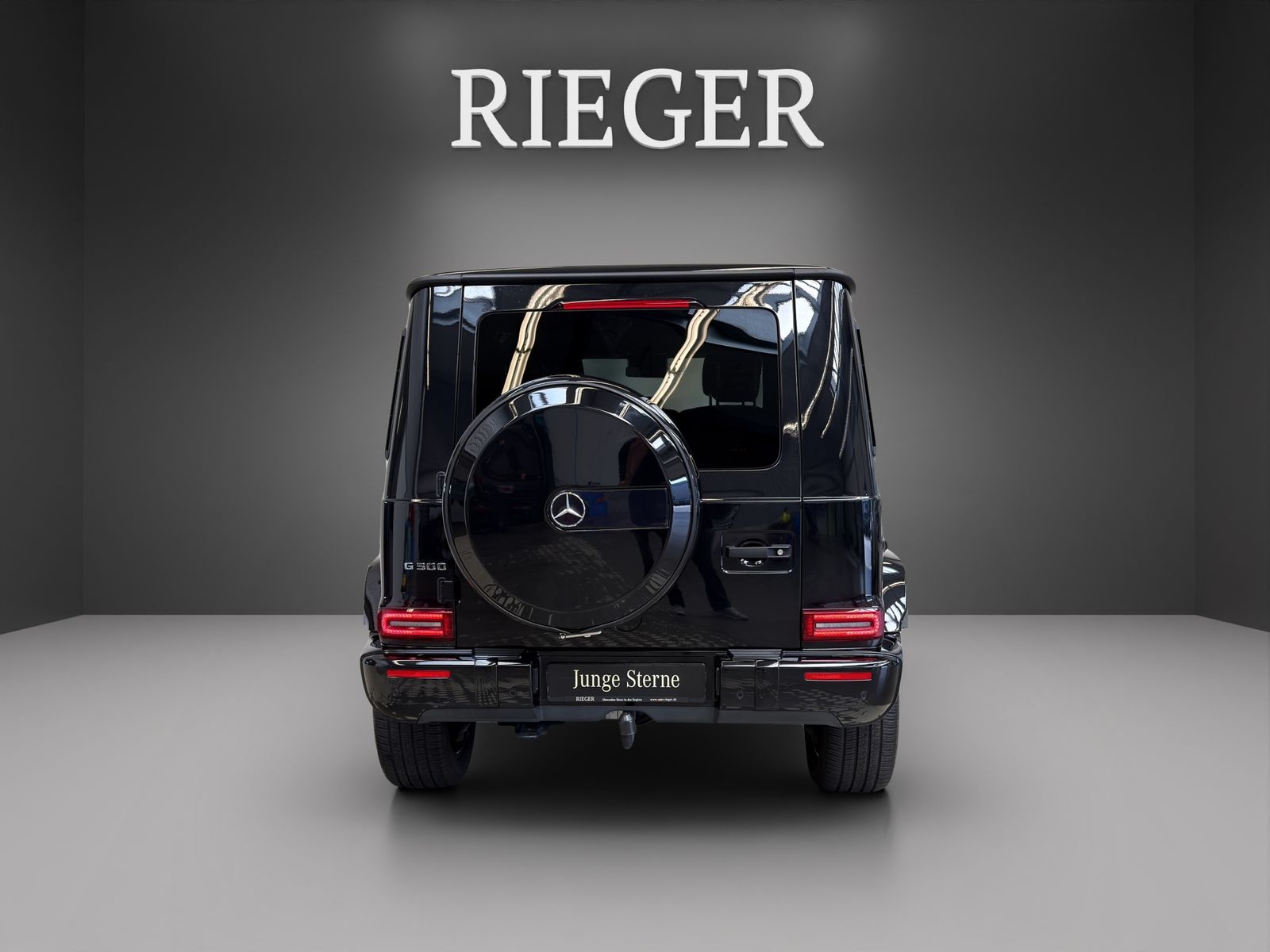 Mercedes-Benz G 500 2021 г. Чёрный, пробег 52000 км