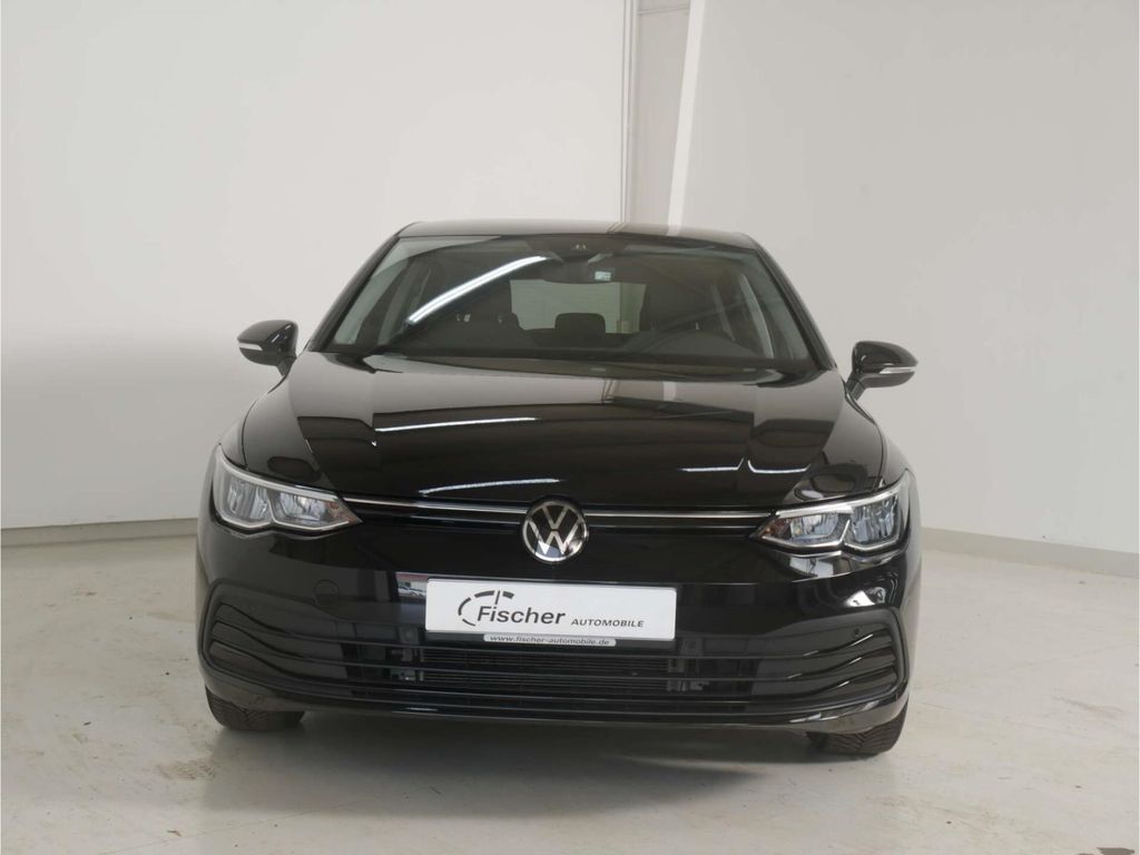 Volkswagen Golf 2024 г. Чёрный, пробег 27555 км