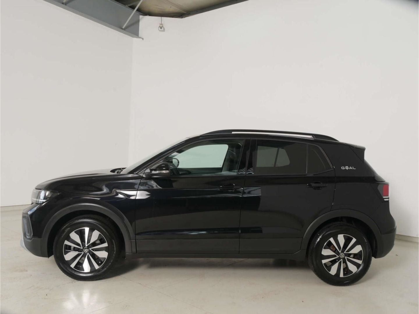 Volkswagen T-Cross 2025 г. Чёрный, пробег 27171 км
