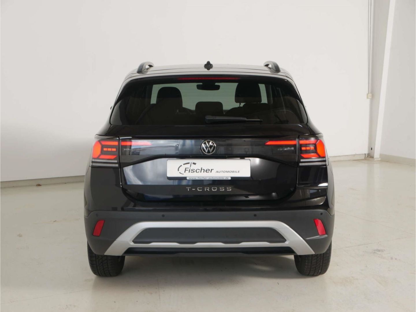 Volkswagen T-Cross 2025 г. Чёрный, пробег 27171 км