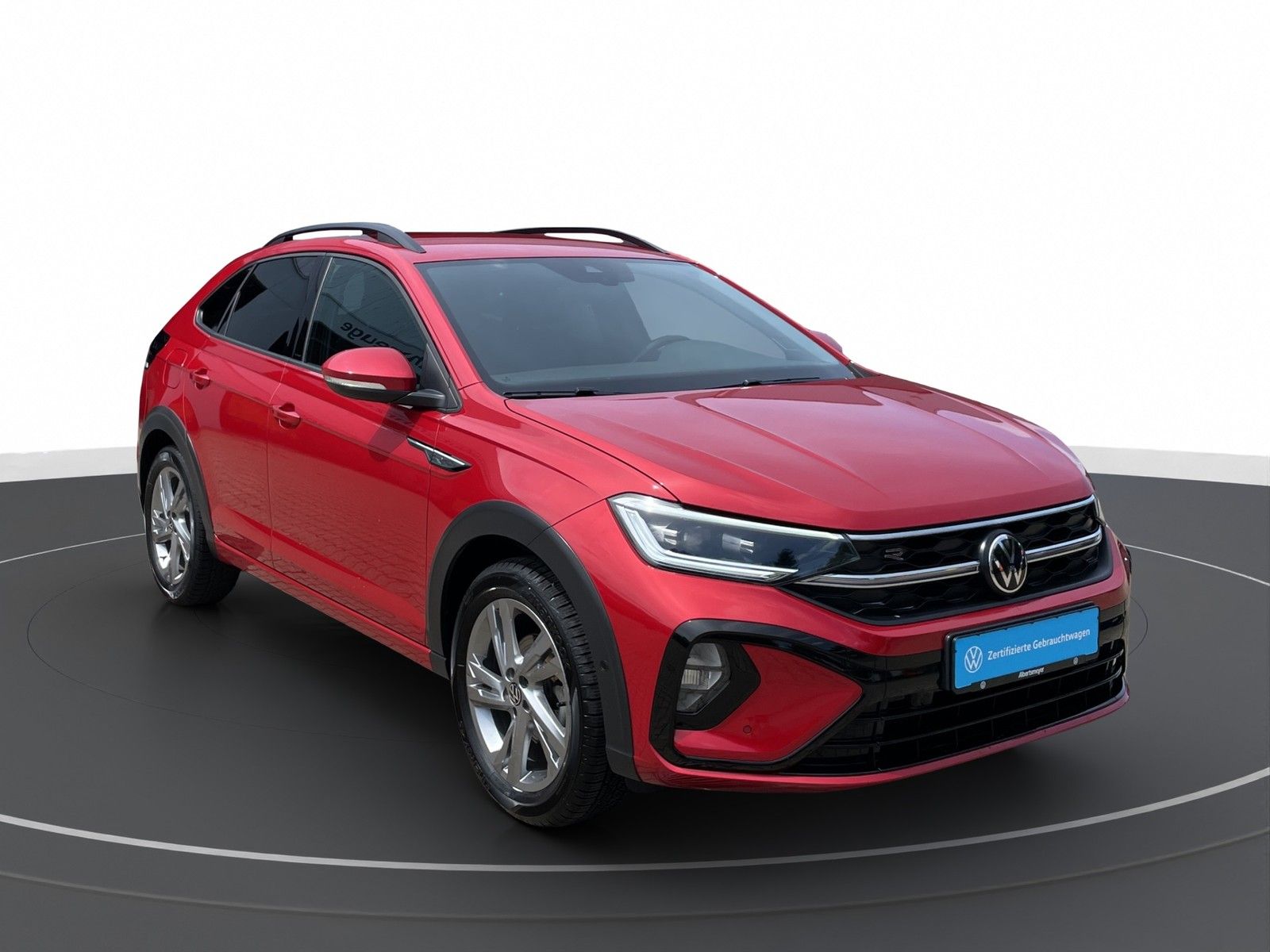 Volkswagen Taigo 2022 г. Красный, пробег 55435 км