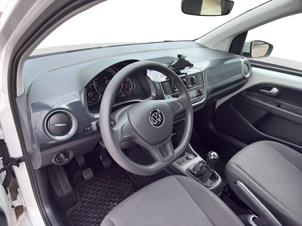 Volkswagen up! 2023 г. Белый, пробег 48709 км