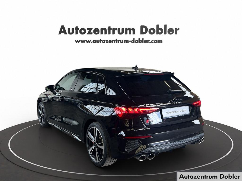 Audi S3 2023 г. Чёрный, пробег 49600 км