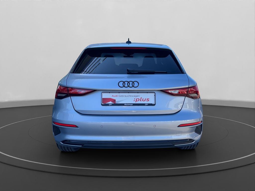 Audi A3 2023 г. Серебристый, пробег 47507 км