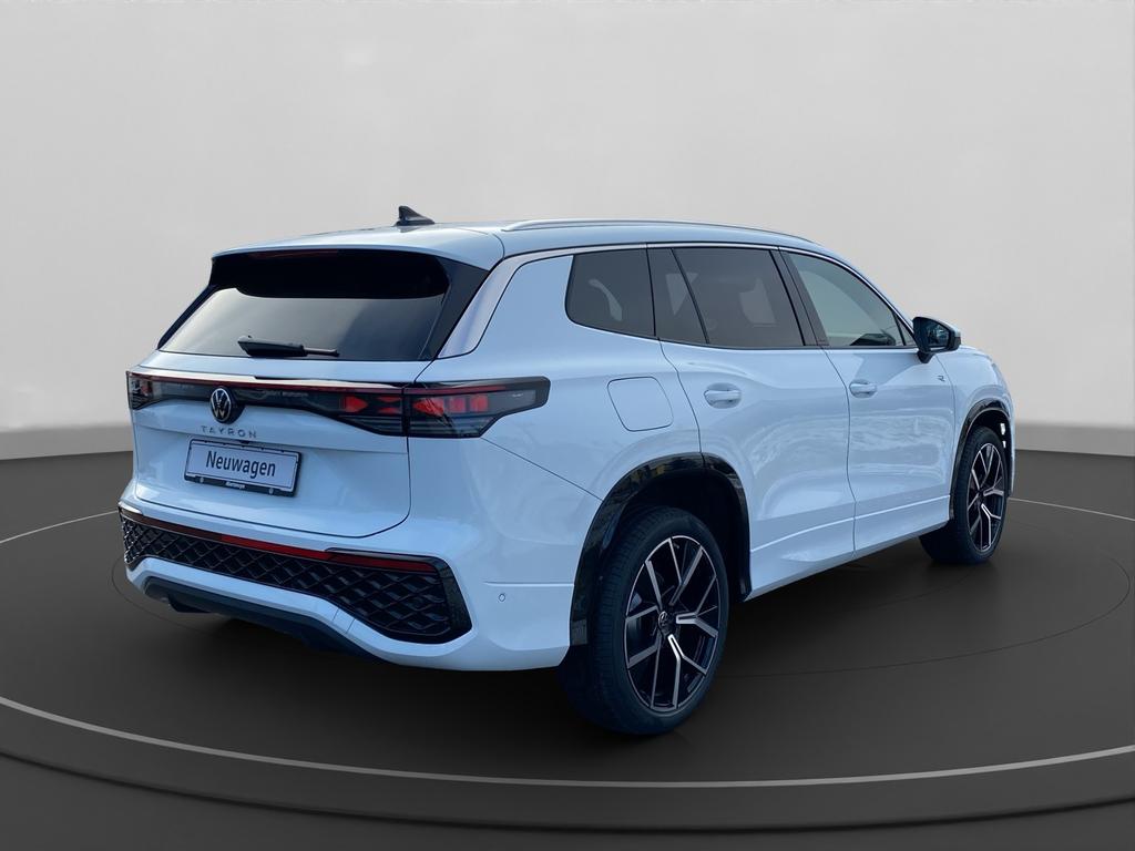 Volkswagen Tayron 2025 г. Белый, пробег 17200 км