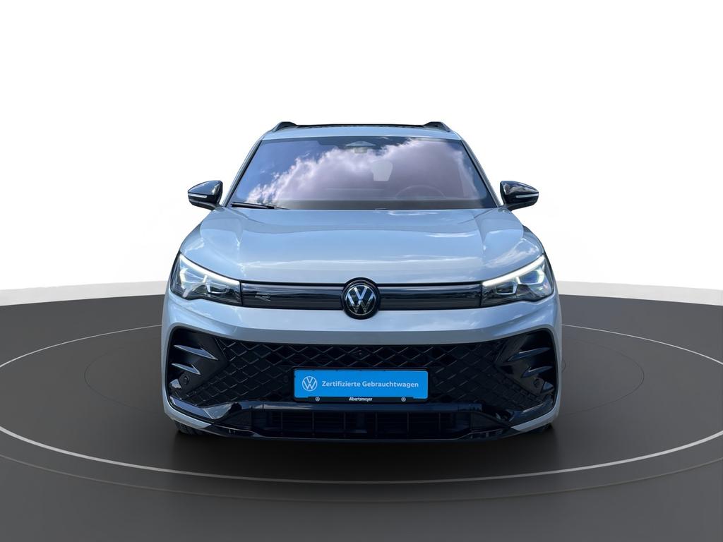 Volkswagen Tiguan 2025 г. Серебристый, пробег 26317 км