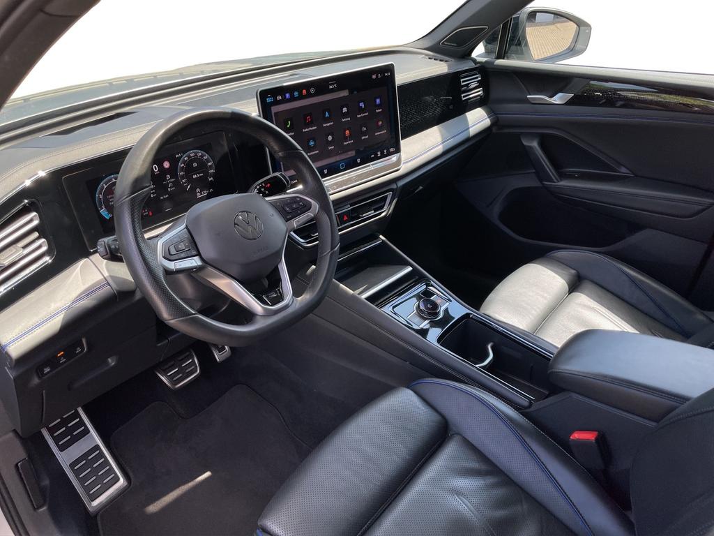 Volkswagen Tiguan 2025 г. Серебристый, пробег 26317 км