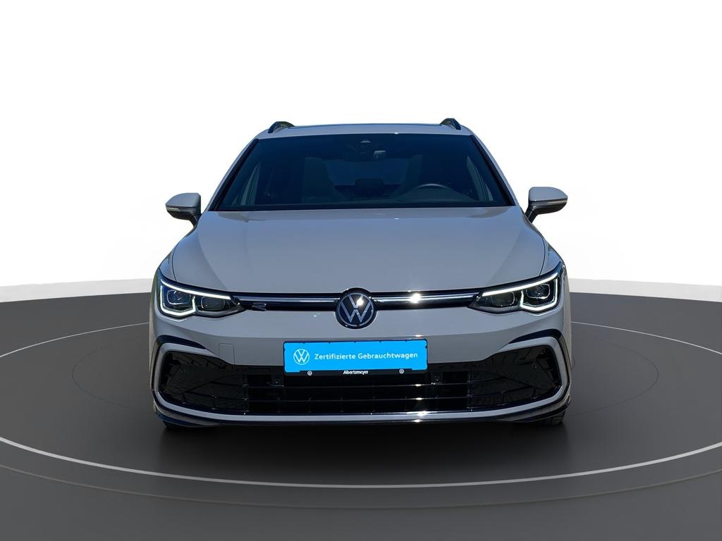 Volkswagen Golf 2023 г. Серый, пробег 38850 км