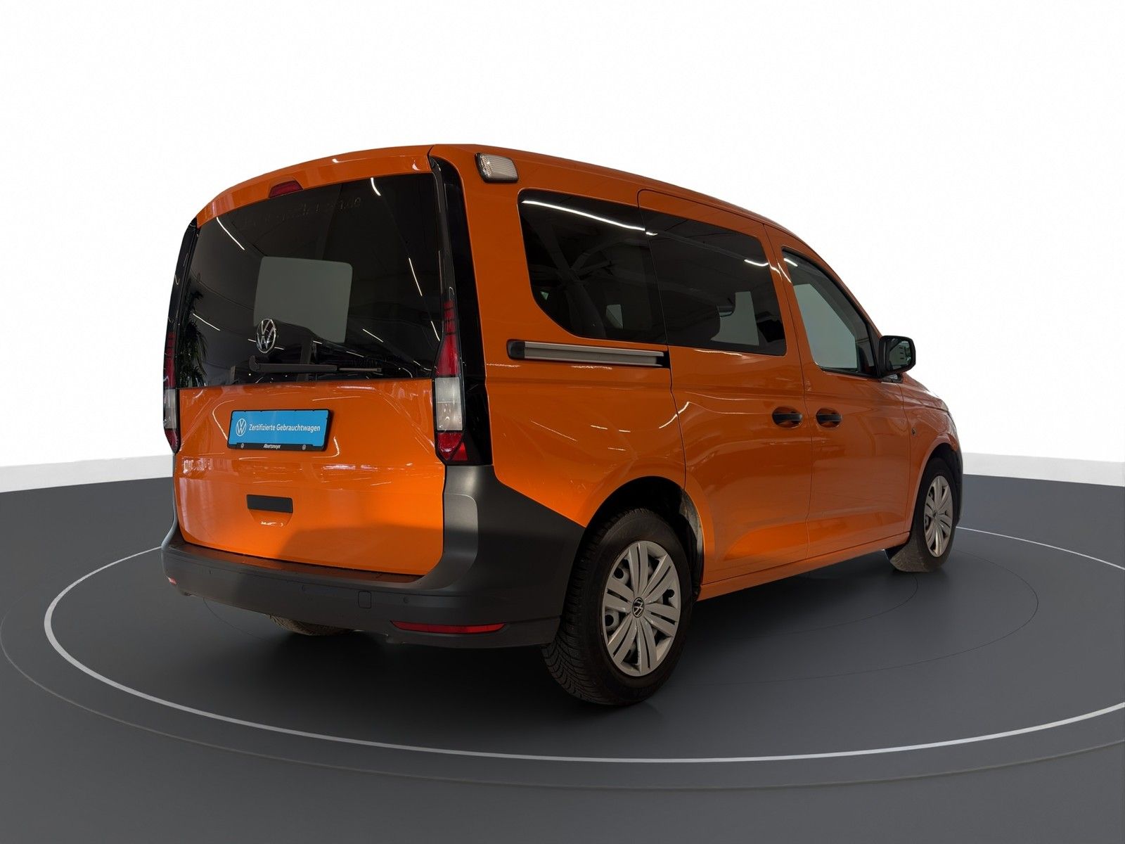 Volkswagen Caddy 2021 г. Оранжевый, пробег 37067 км