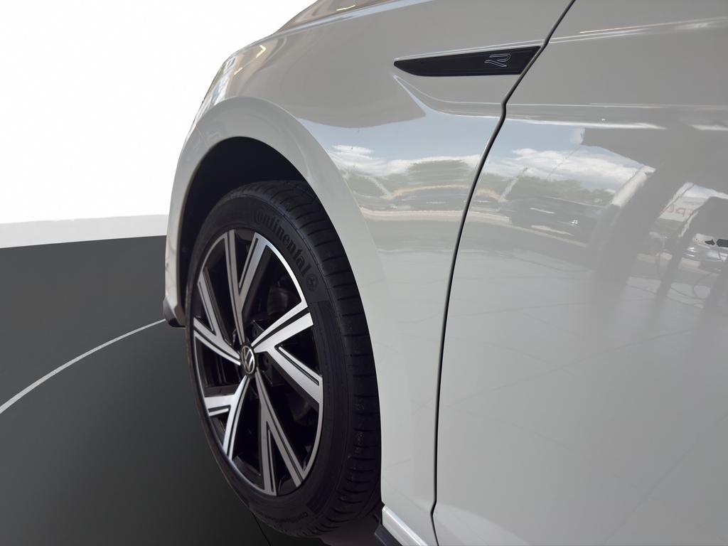 Volkswagen Polo 2024 г. Белый, пробег 42188 км