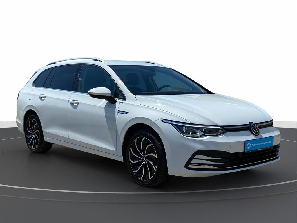 Volkswagen Golf 2023 г. Белый, пробег 24509 км