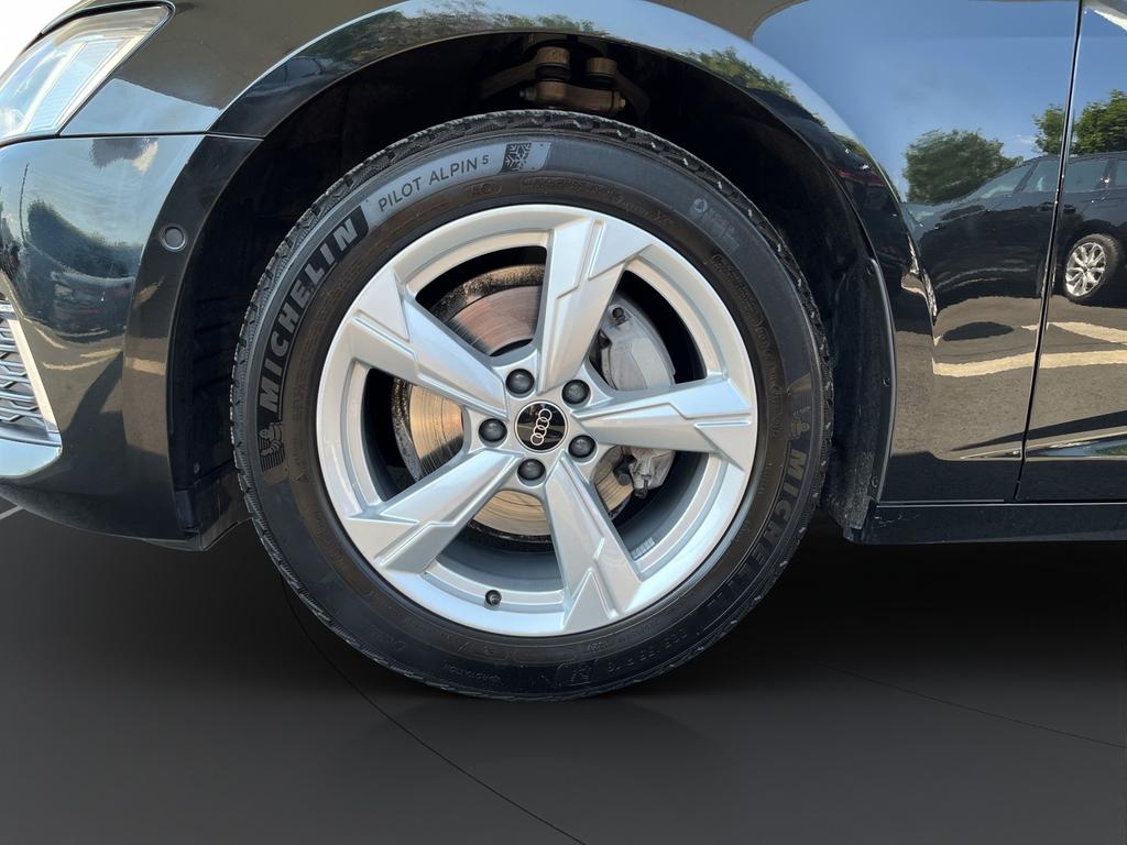 Audi A6 2023 г. Чёрный, пробег 57112 км