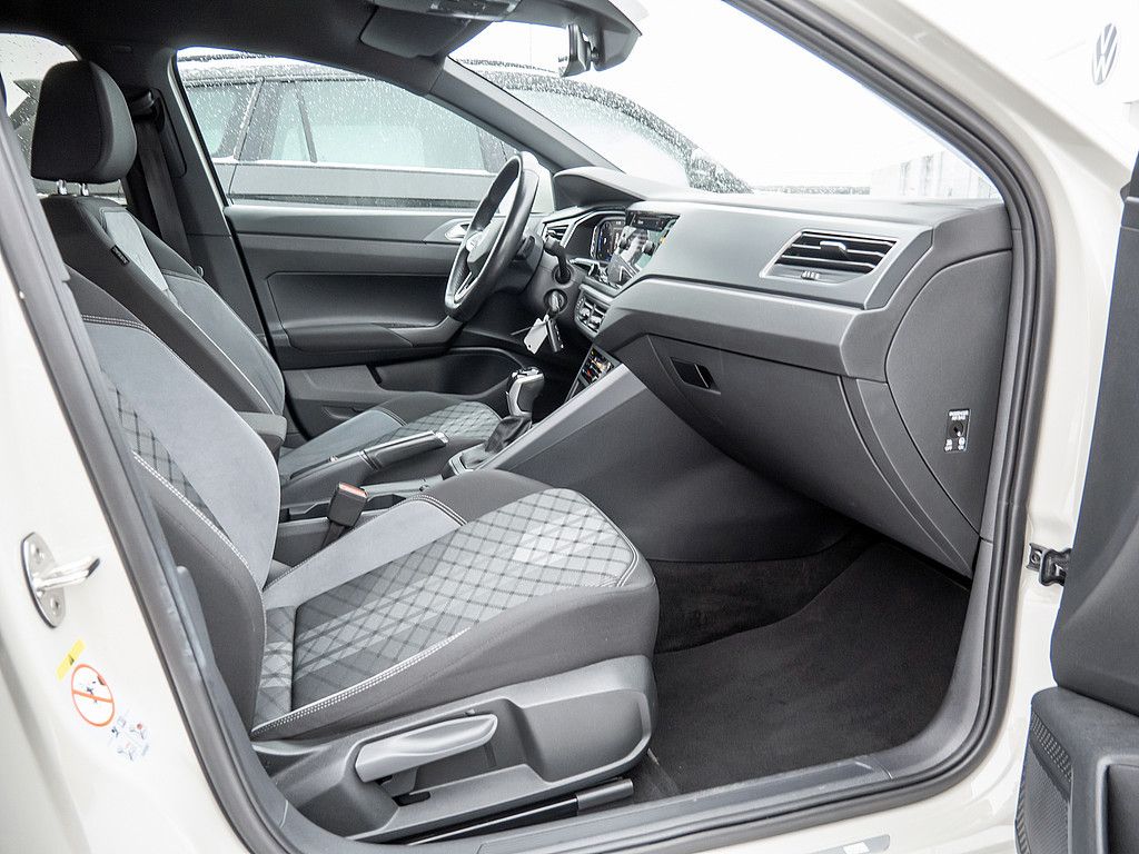 Volkswagen Taigo 2022 г. Серый, пробег 40442 км
