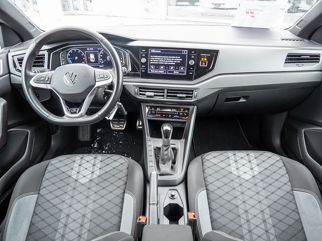 Volkswagen Taigo 2022 г. Серый, пробег 40442 км