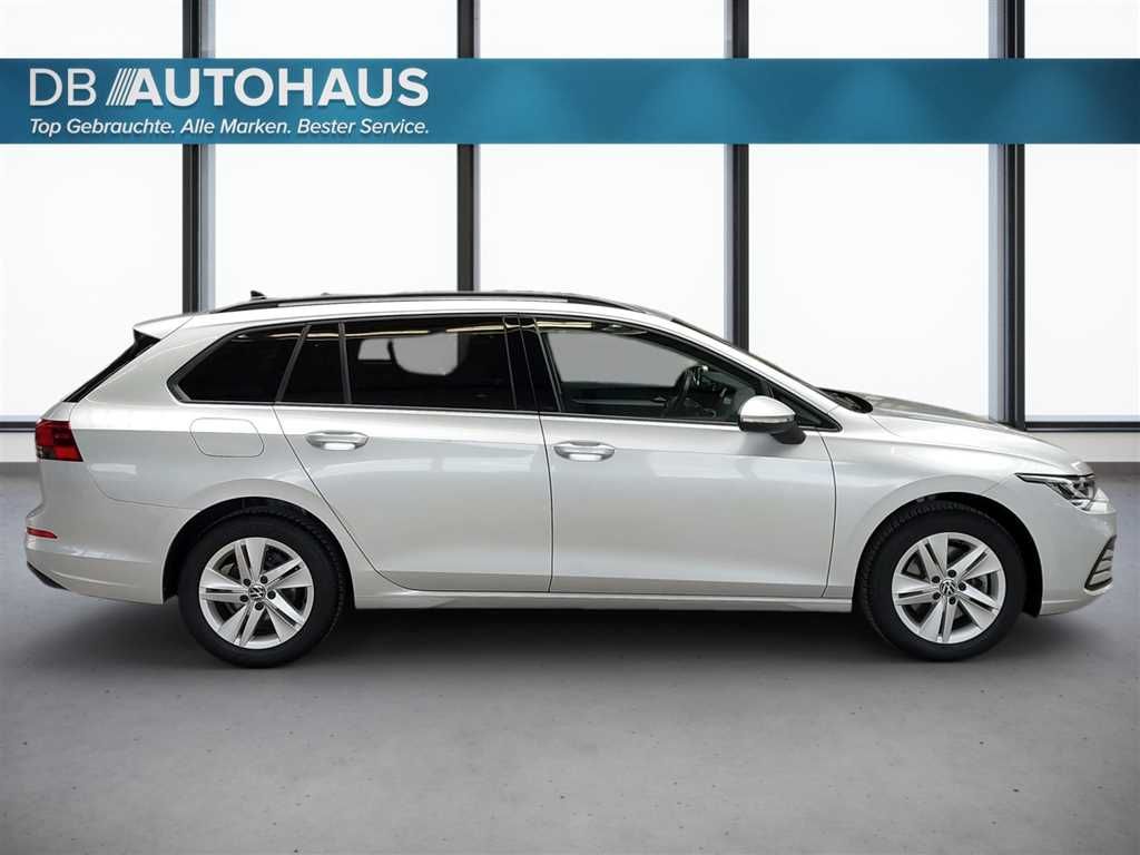 Volkswagen Golf 2024 г. Серебристый, пробег 34194 км