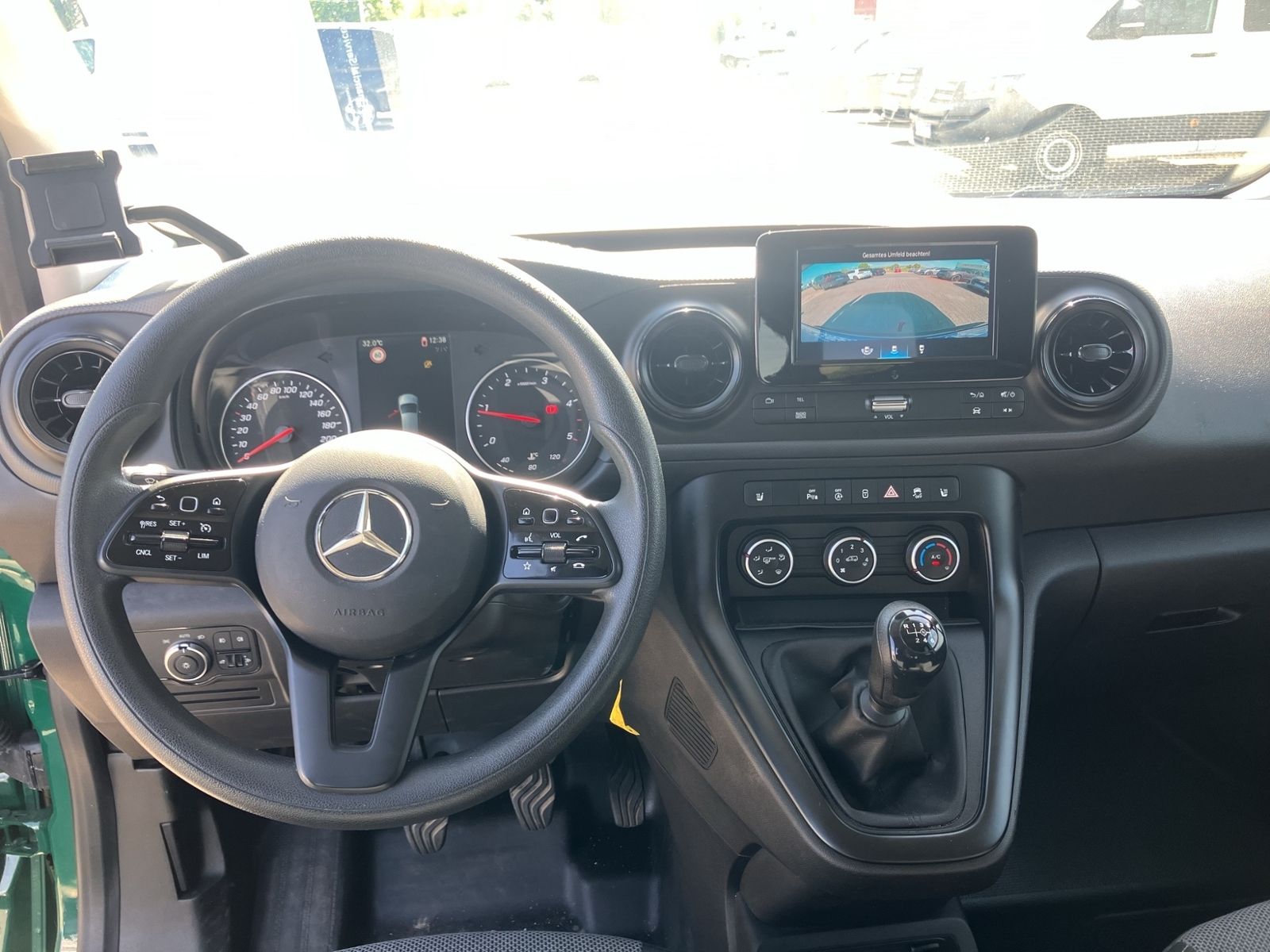 Mercedes-Benz Citan 2022 г. Зелёный, пробег 58718 км