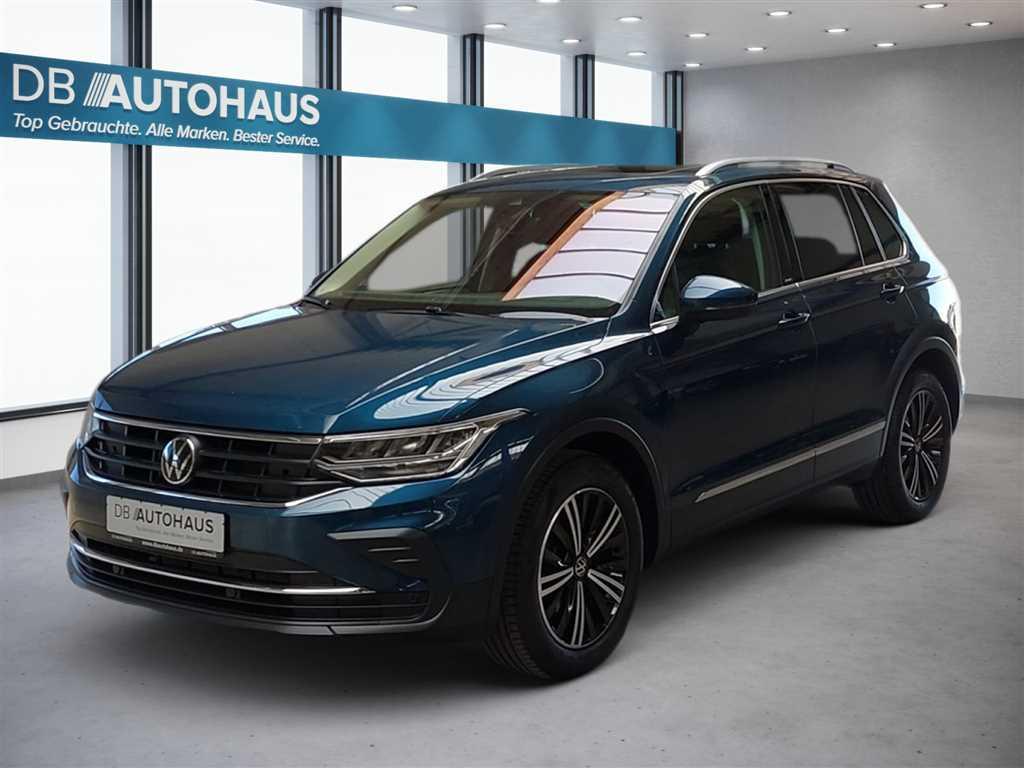 Volkswagen Tiguan 2024 г. Синий, пробег 53227 км
