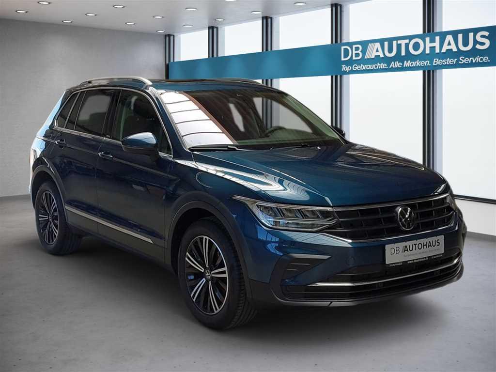 Volkswagen Tiguan 2024 г. Синий, пробег 53227 км