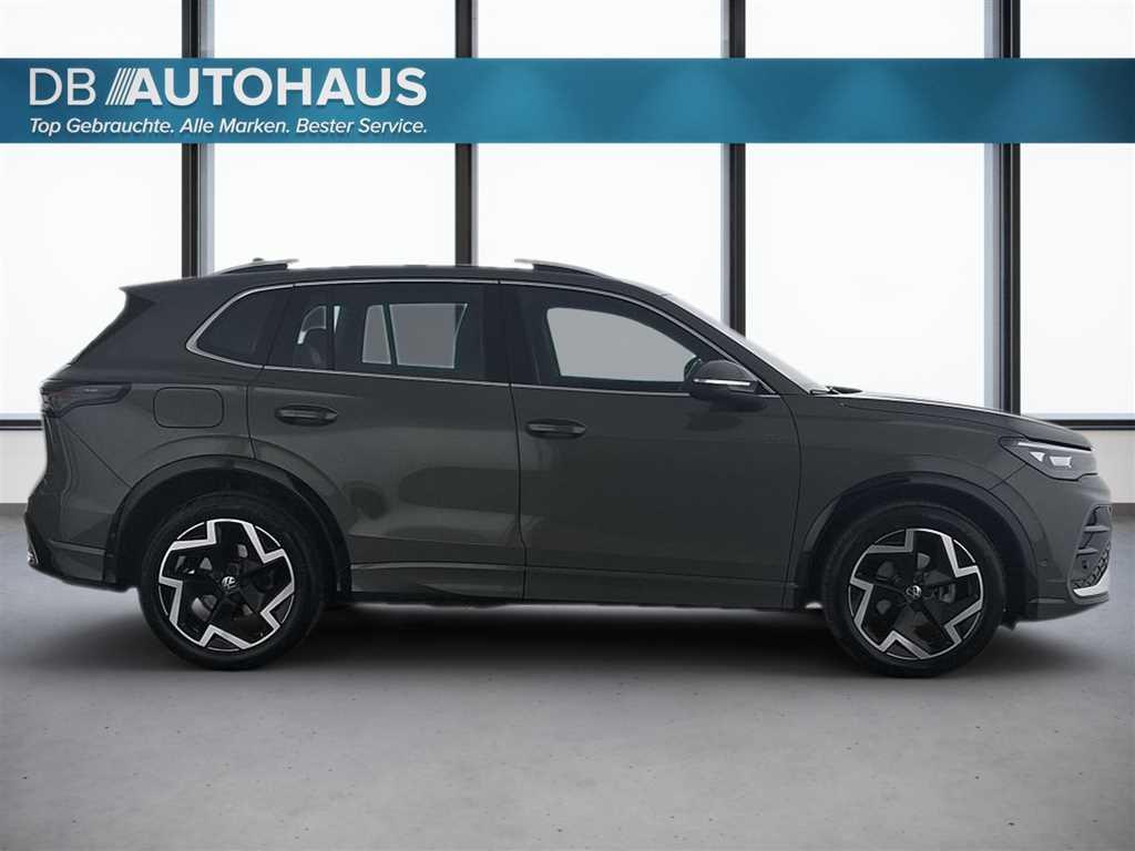Volkswagen Tiguan 2025 г. Зелёный, пробег 37984 км