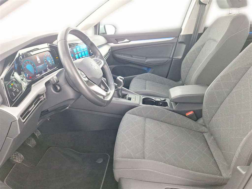 Volkswagen Golf 2024 г. Серебристый, пробег 41449 км
