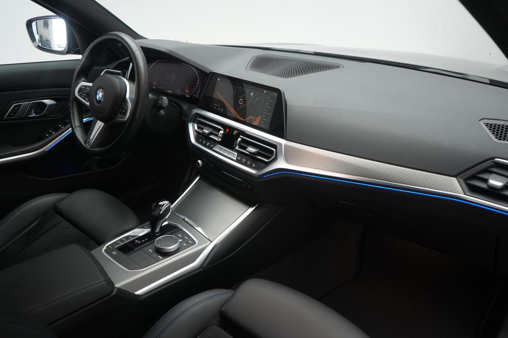 BMW 320 2021 г. Чёрный, пробег 47000 км