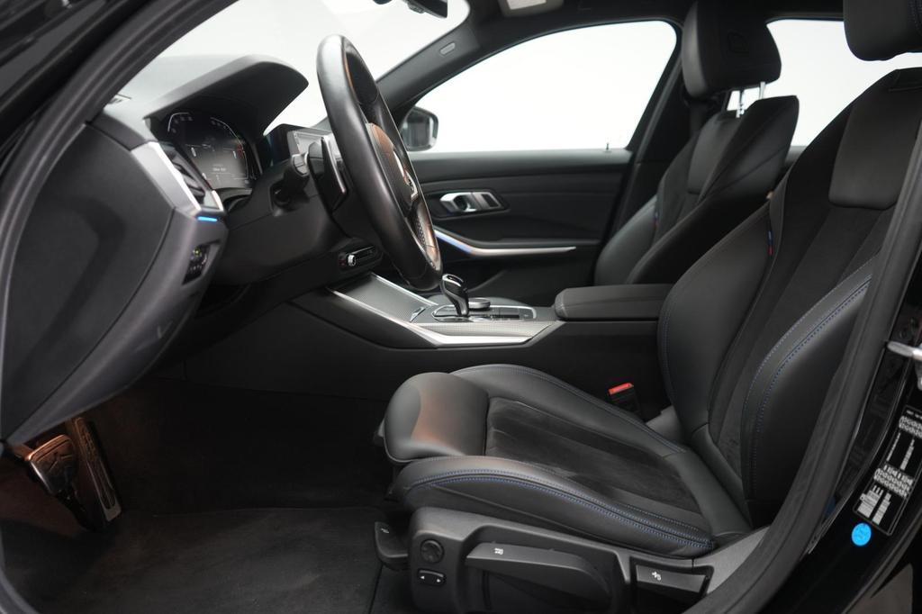 BMW 320 2021 г. Чёрный, пробег 47000 км