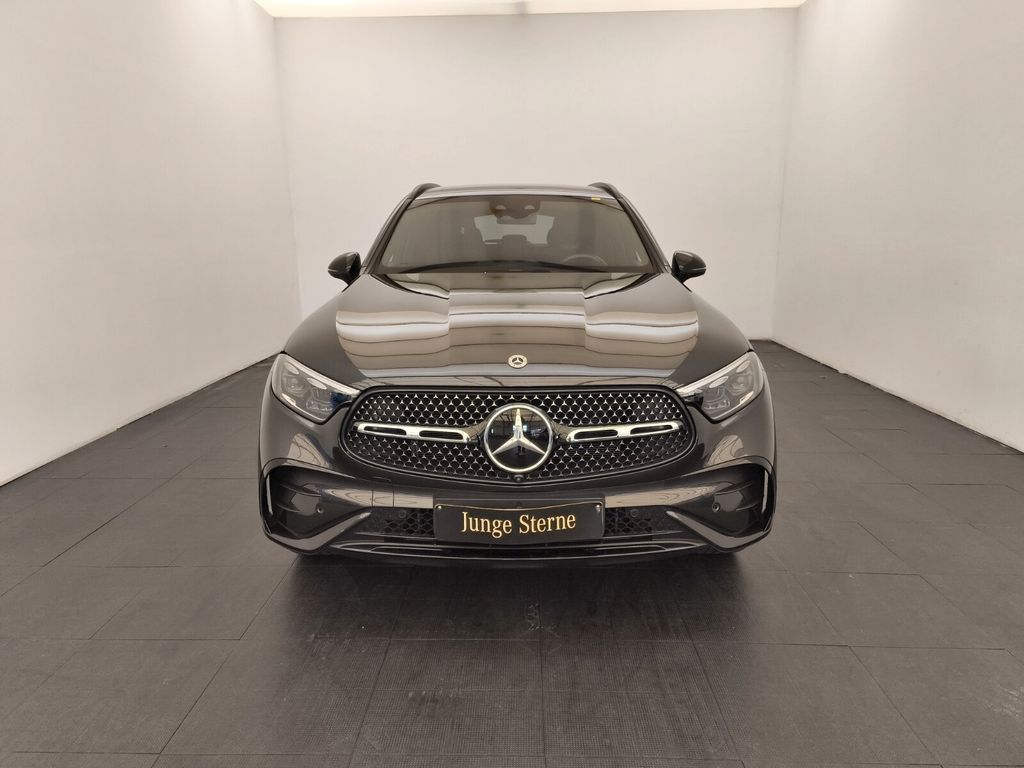 Mercedes-Benz GLC 450 2024 г. Серый, пробег 44453 км
