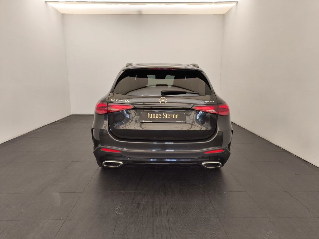 Mercedes-Benz GLC 450 2024 г. Серый, пробег 44453 км