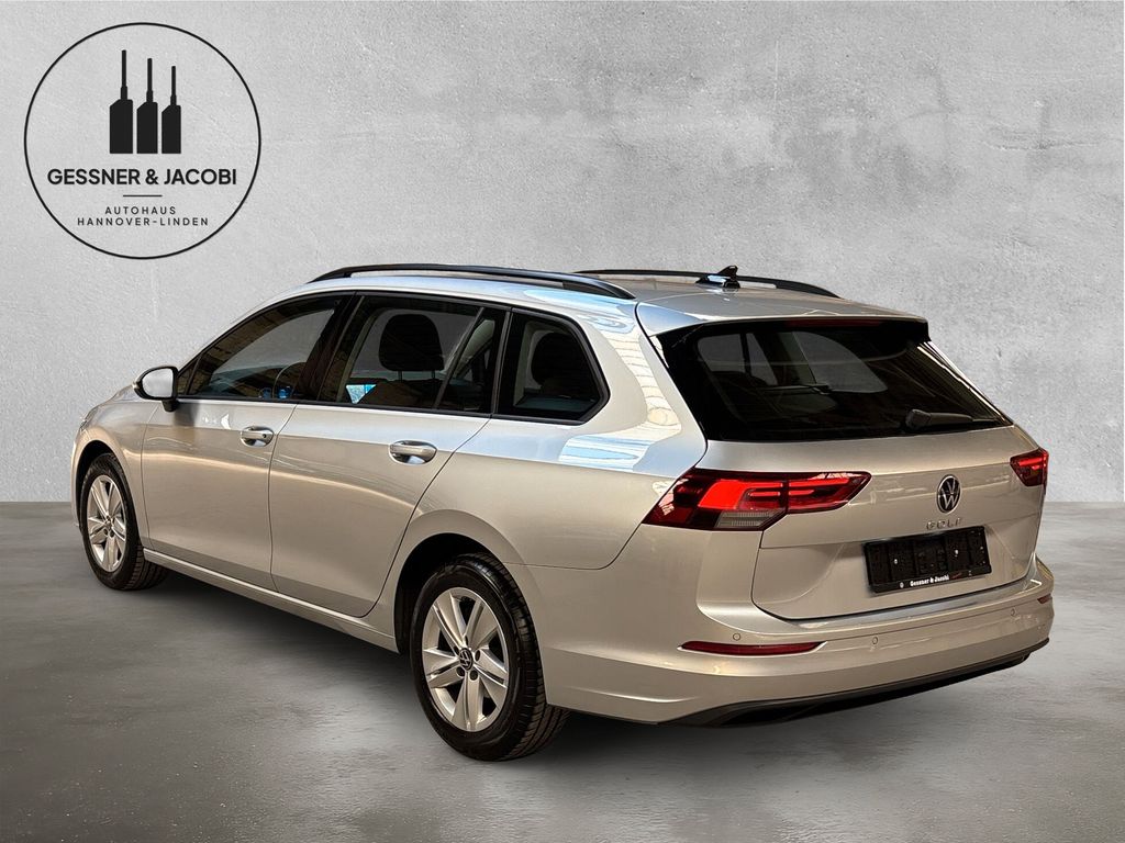 Volkswagen Golf 2024 г. Серебристый, пробег 55980 км