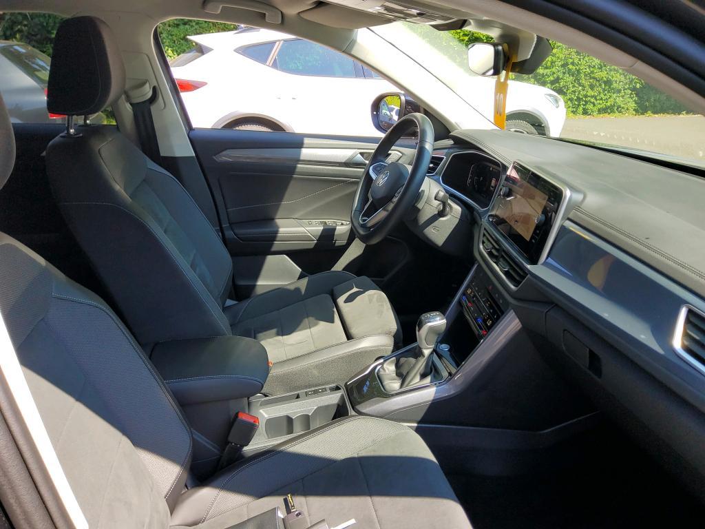 Volkswagen T-Roc 2022 г. Серый, пробег 31750 км