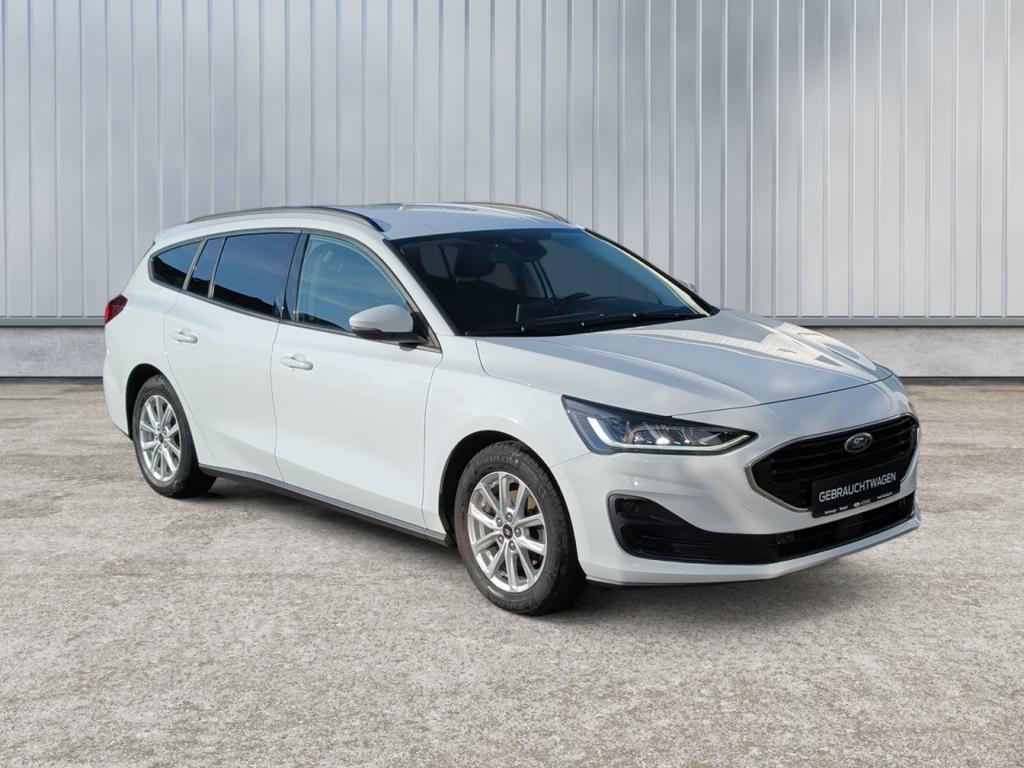 Ford Focus 2022 г. Белый, пробег 52080 км