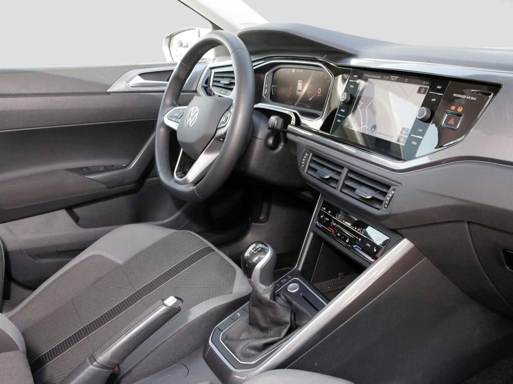 Volkswagen Polo 2022 г. Серый, пробег 15380 км