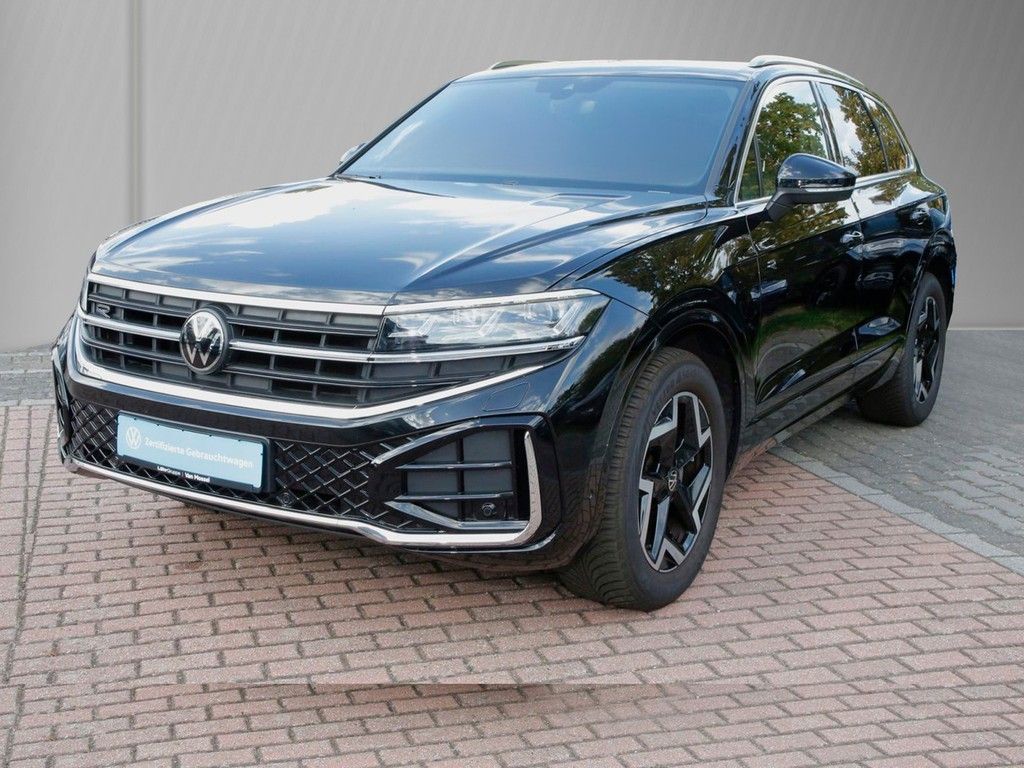 Volkswagen Touareg 2026 г. Чёрный, пробег 25790 км