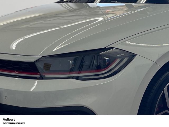 Volkswagen Polo 2023 г. Белый, пробег 30543 км