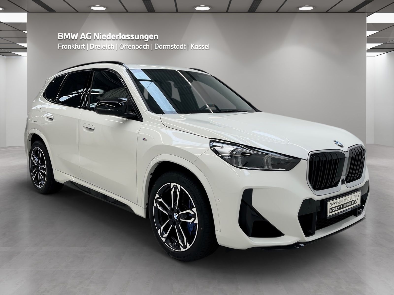 BMW X1 2025 г. Белый, пробег 6790 км