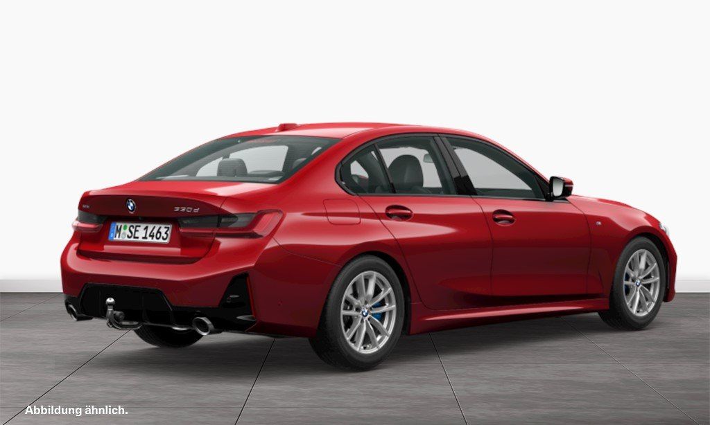 BMW 330 2025 г. Красный, пробег 18796 км