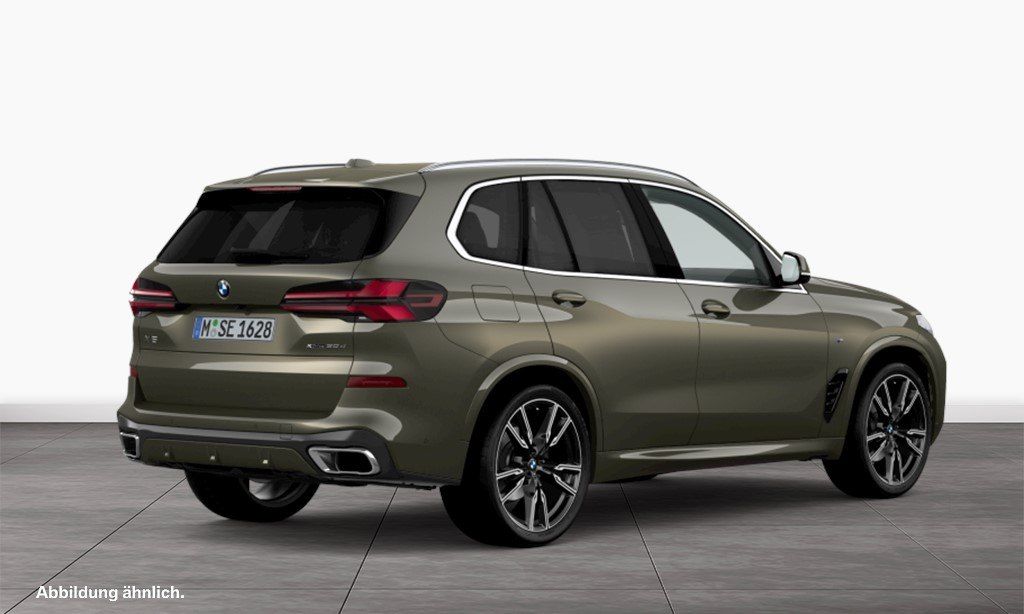 BMW X5 2023 г. Зелёный, пробег 54082 км
