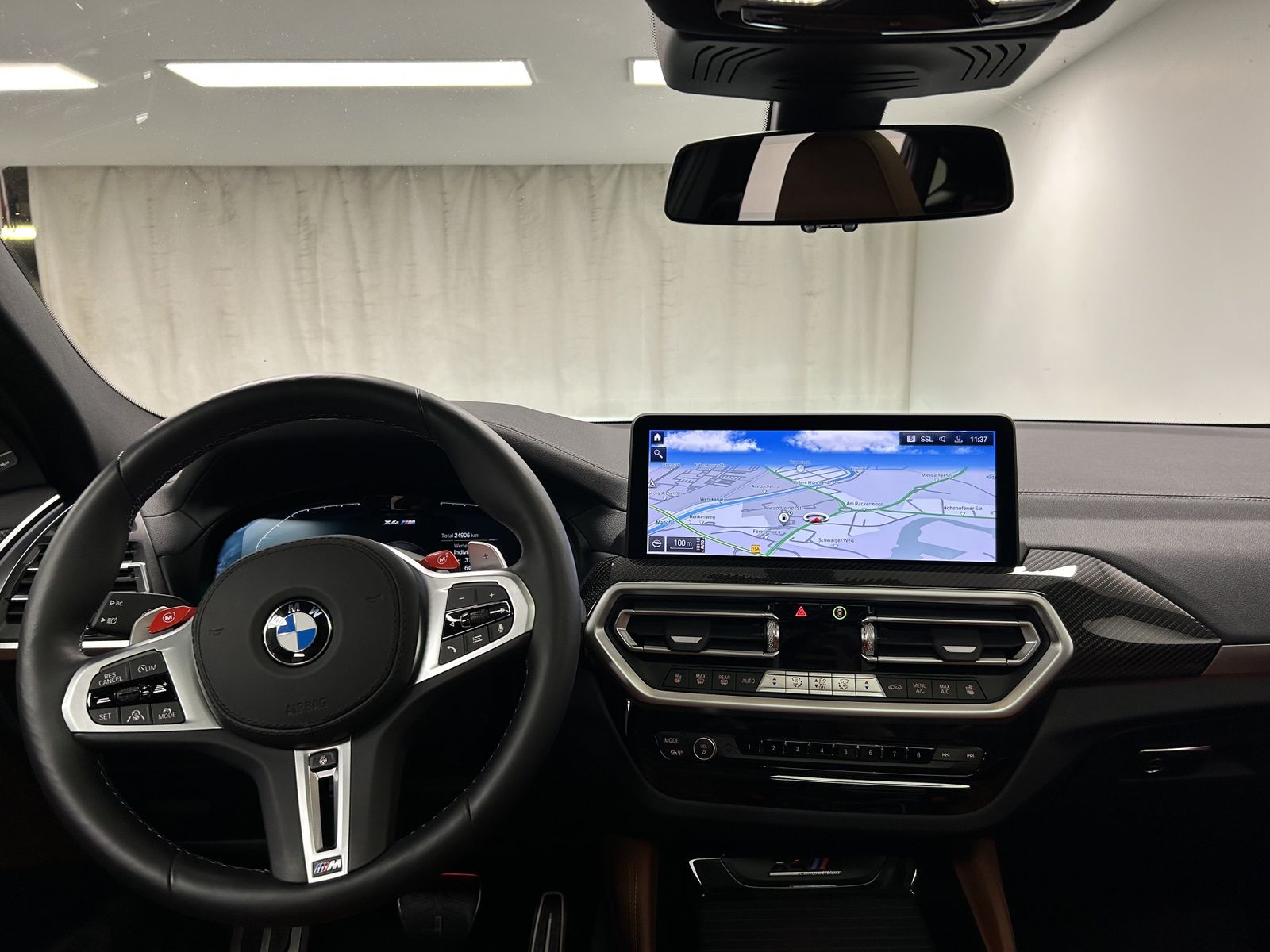 BMW X4 M 2025 г. Чёрный, пробег 24894 км