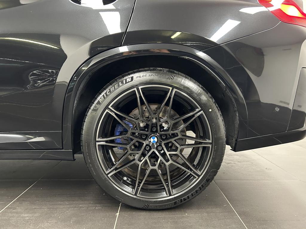 BMW X4 M 2025 г. Чёрный, пробег 24894 км