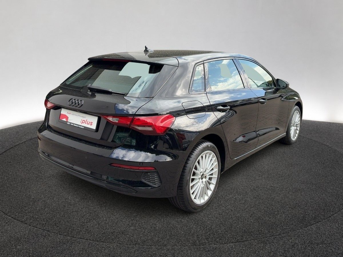 Audi A3 2023 г. Чёрный, пробег 49848 км