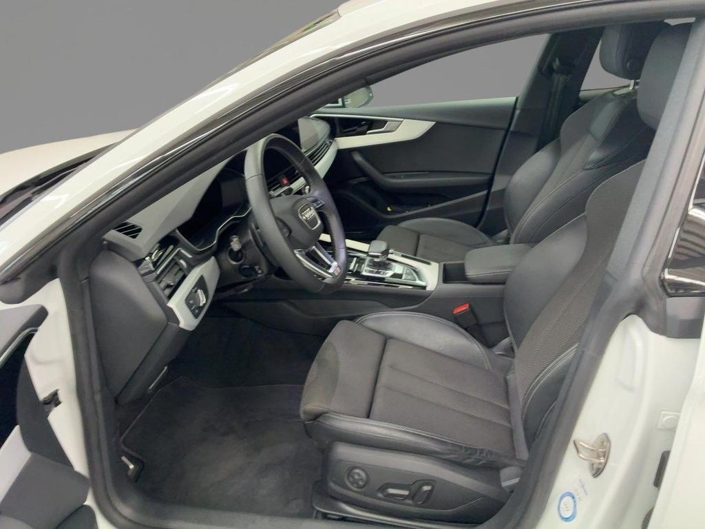 Audi A5 2023 г. Белый, пробег 47281 км